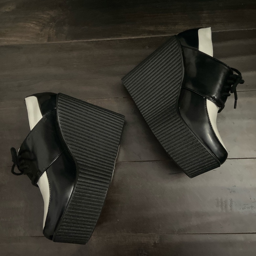 forever 21 black and white oxford wedge platforms